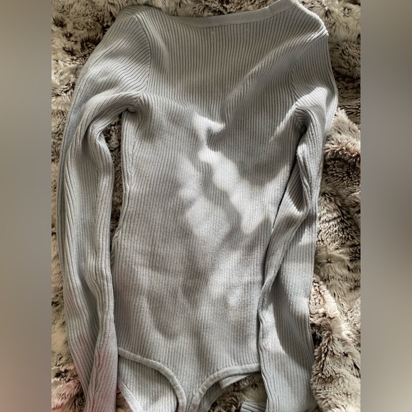 Abercrombie & Fitch Elevated Ribbed Knit Bodysuit (Size S) - Picture 2 of 4